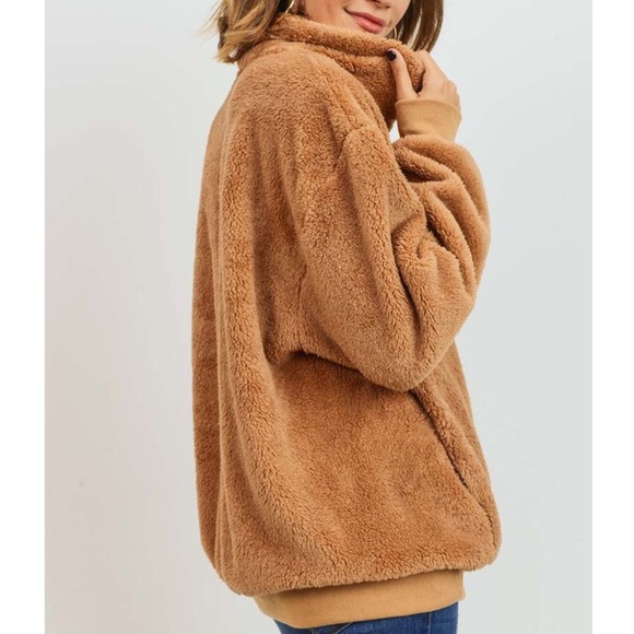 Fuzzy Teddy Half Zip Pocket Pullover - Picture 2 of 8